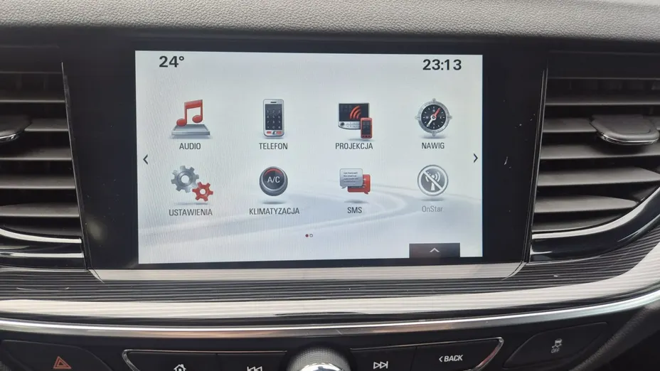OPEL Insignia -