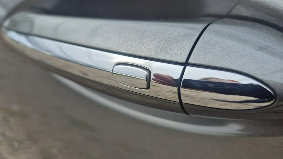 OPEL Insignia -