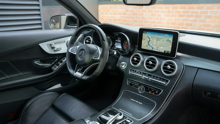 MERCEDES-BENZ C Klasa -