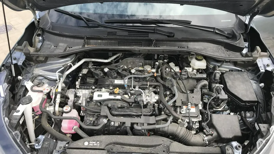 TOYOTA Corolla Cross -