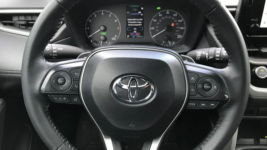 TOYOTA Corolla Cross -