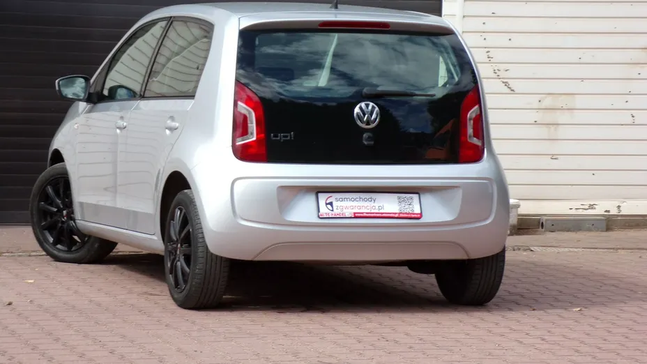 VOLKSWAGEN up! -