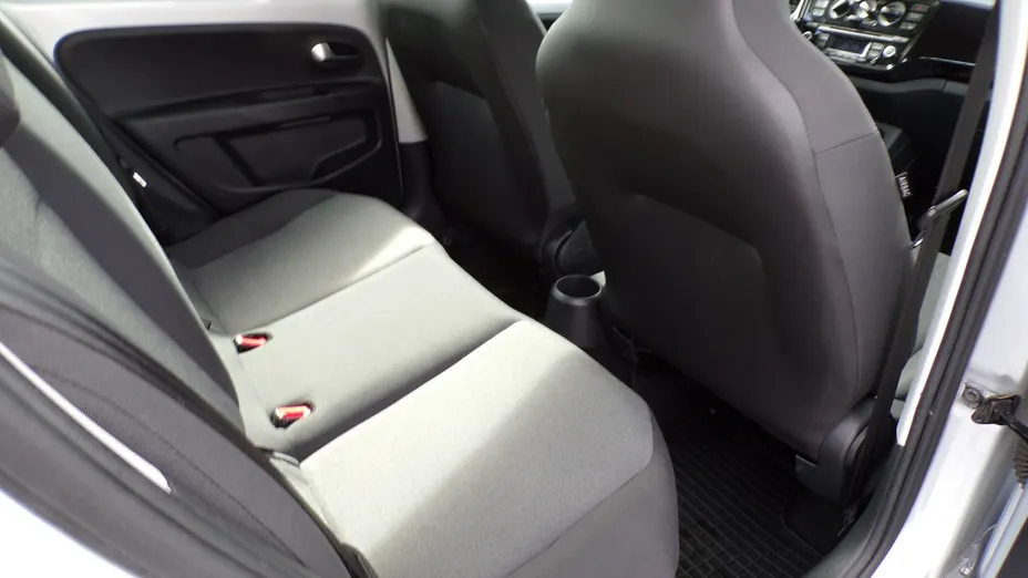 VOLKSWAGEN up! -