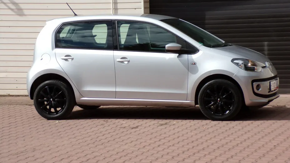 VOLKSWAGEN up! -