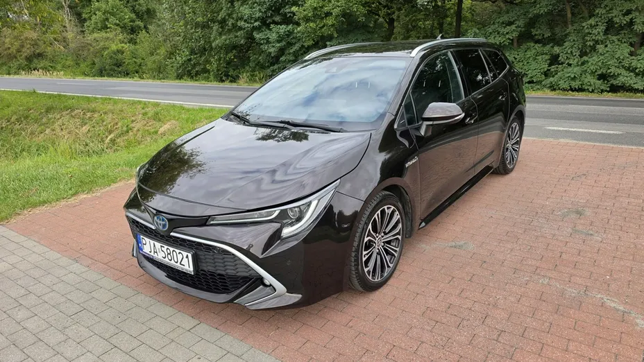 TOYOTA Corolla -