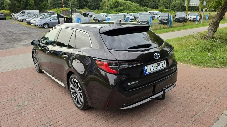 TOYOTA Corolla -