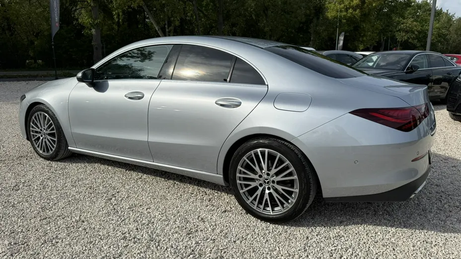 MERCEDES-BENZ CLA -