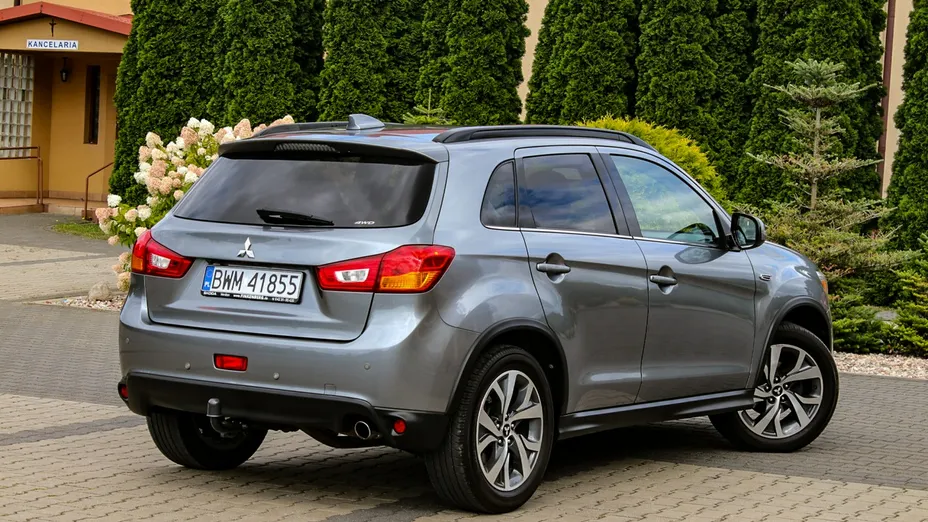 MITSUBISHI ASX -