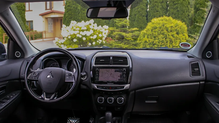 MITSUBISHI ASX -