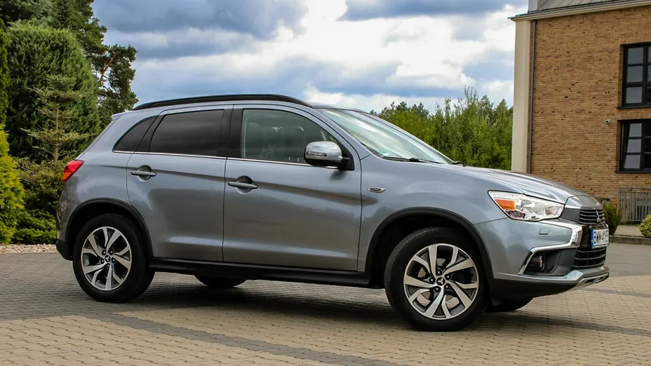 MITSUBISHI ASX -