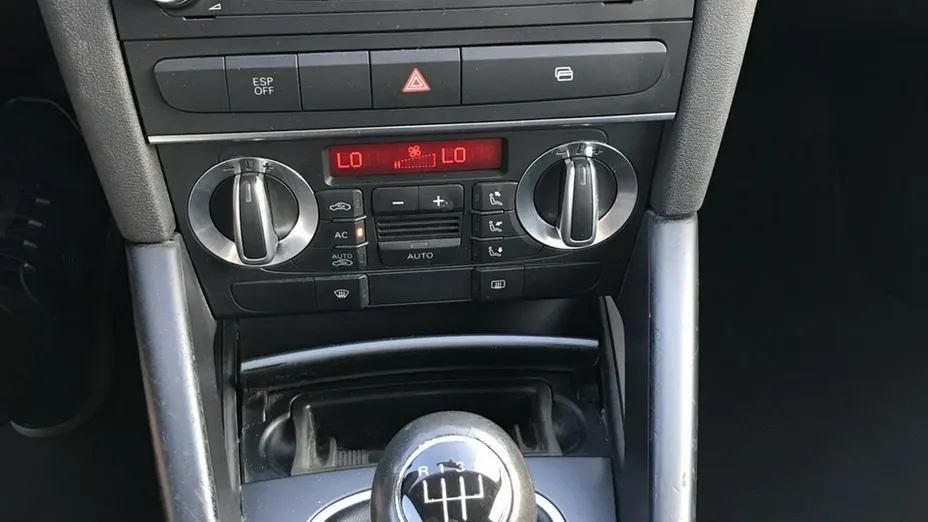 AUDI A3 -
