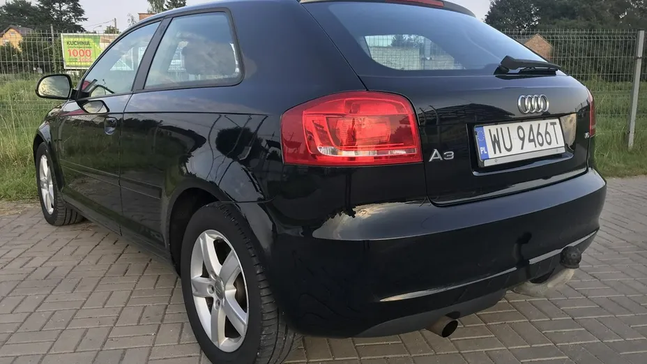 AUDI A3 -