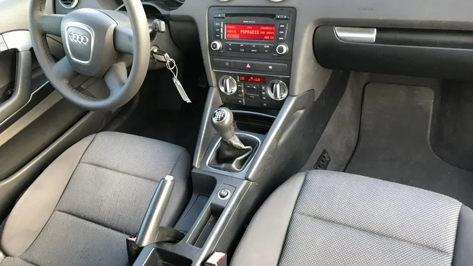 AUDI A3 -