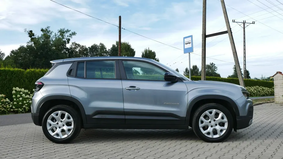 JEEP Avenger -
