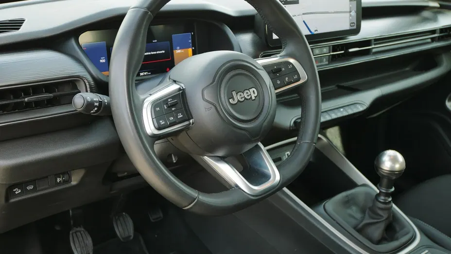 JEEP Avenger -