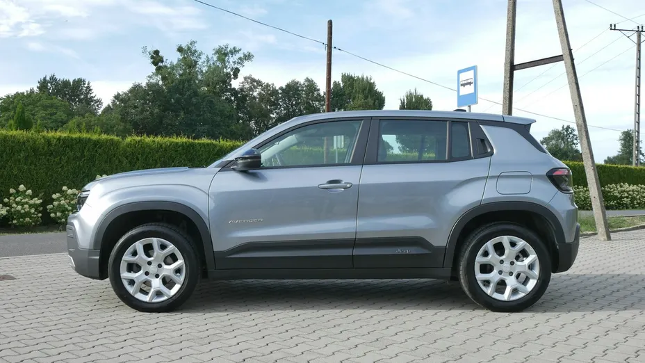 JEEP Avenger -
