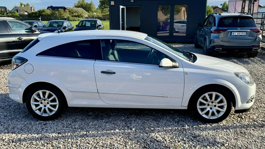 OPEL Astra -