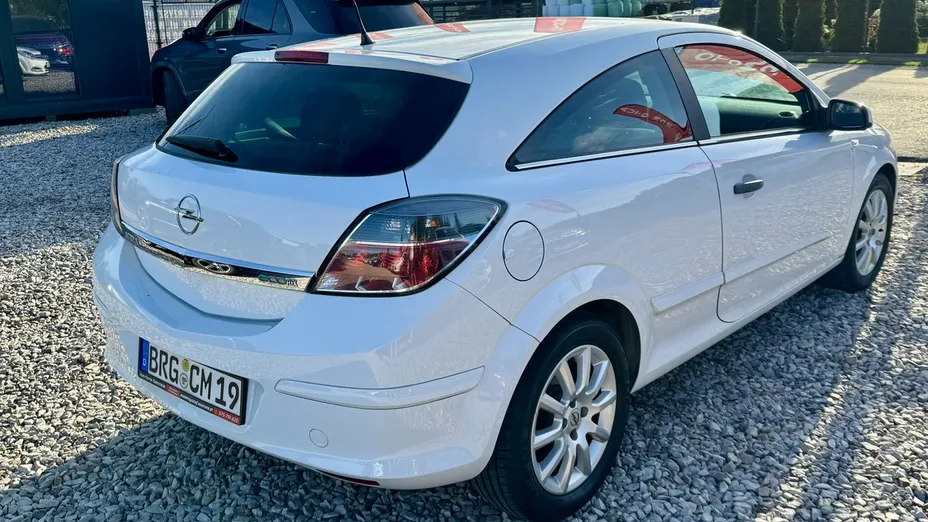 OPEL Astra -