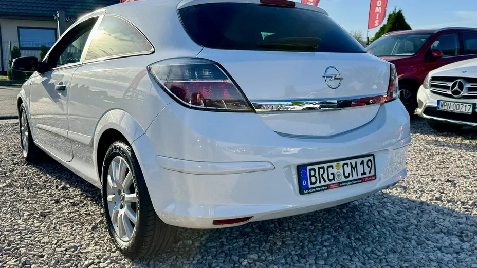 OPEL Astra -