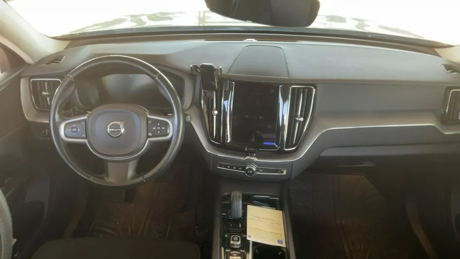 VOLVO XC60 -