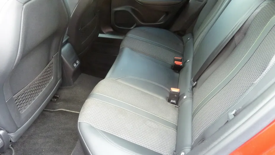 PEUGEOT 2008 -