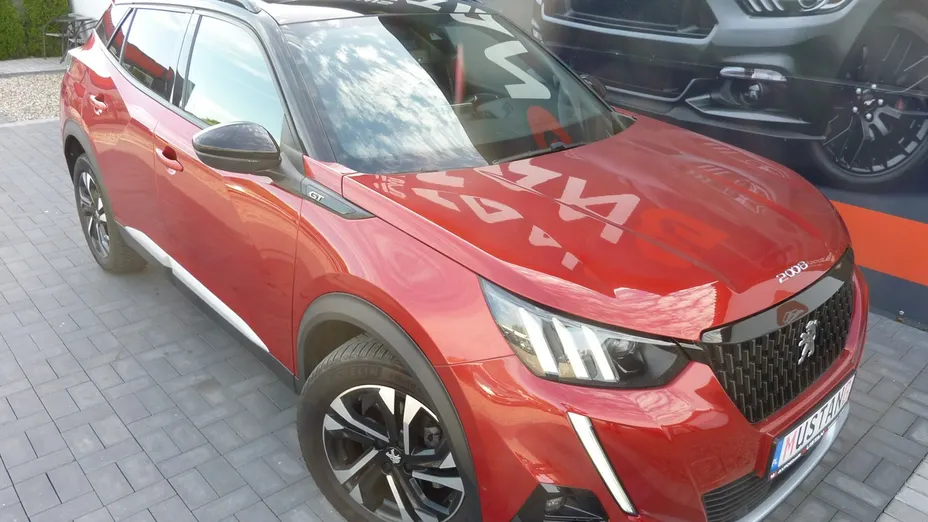 PEUGEOT 2008 -