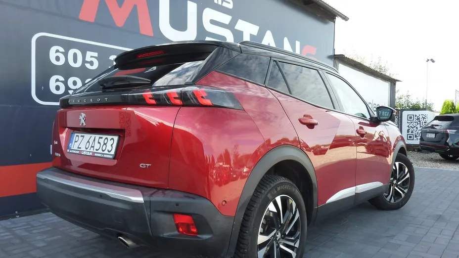PEUGEOT 2008 -