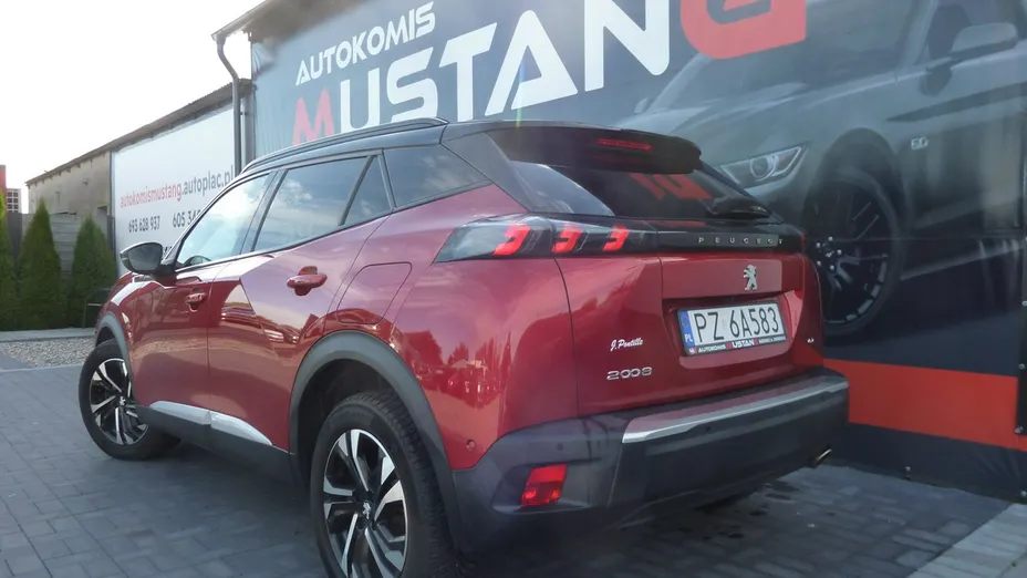 PEUGEOT 2008 -