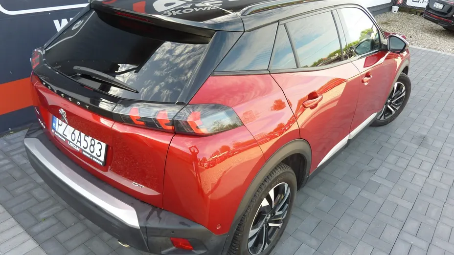 PEUGEOT 2008 -