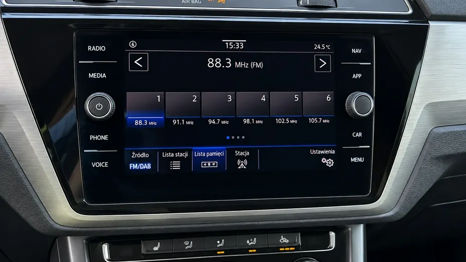 VOLKSWAGEN Touran -