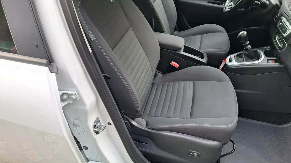 RENAULT Scenic -