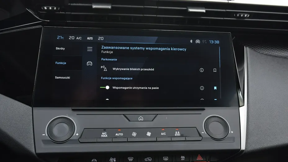 PEUGEOT 308 -