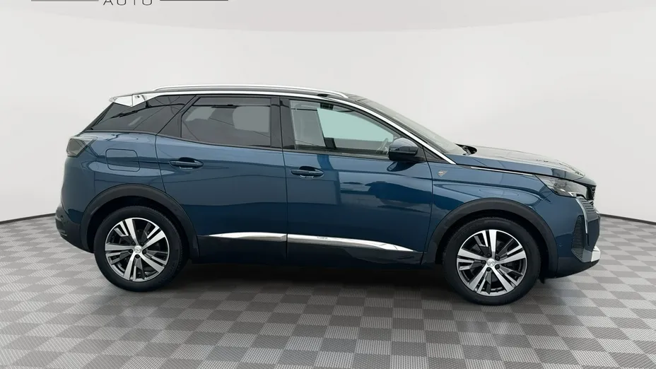 PEUGEOT 3008 -