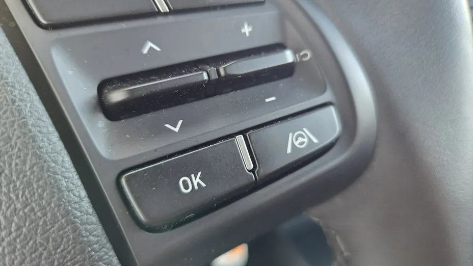 HYUNDAI i10 -