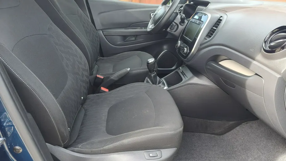 RENAULT Captur -