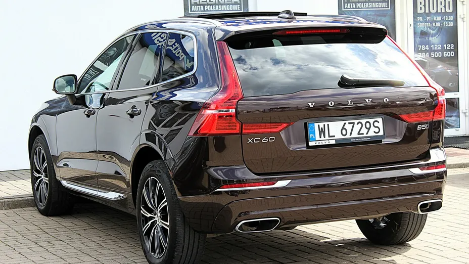 VOLVO XC60 -