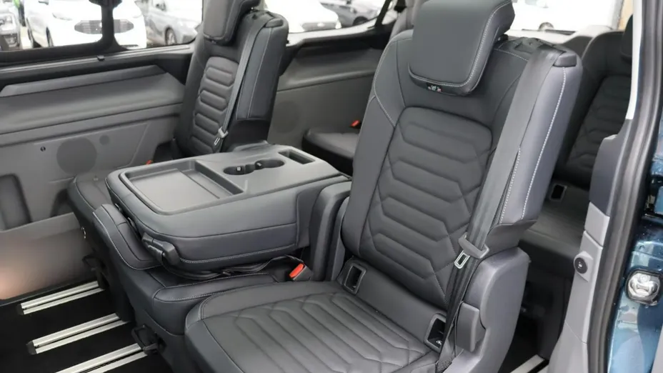 FORD Tourneo Custom -