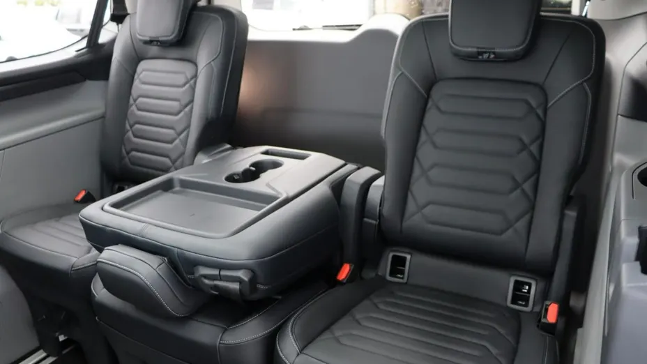 FORD Tourneo Custom -