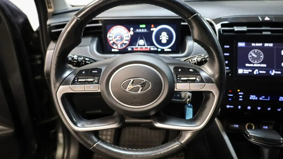 HYUNDAI Tucson -