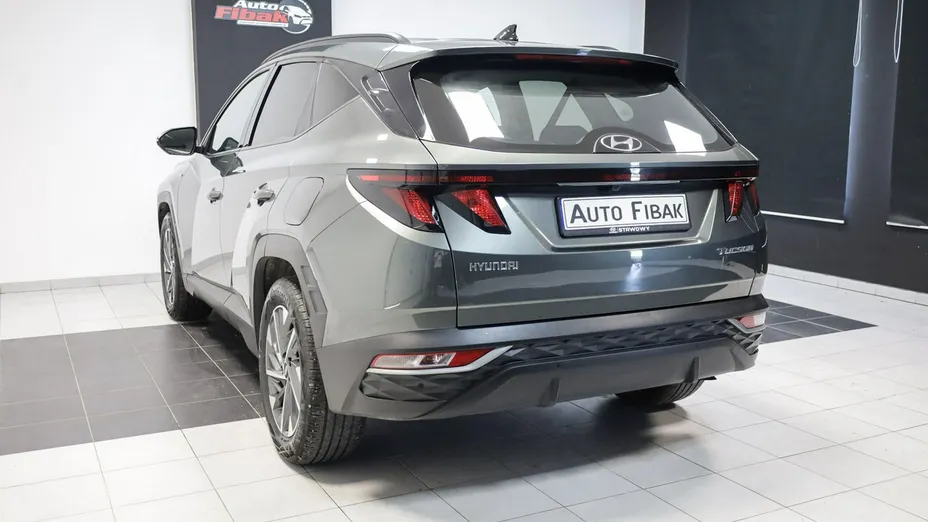 HYUNDAI Tucson -