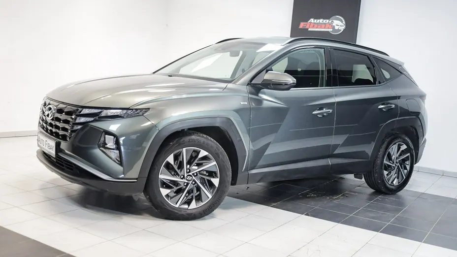 HYUNDAI Tucson -