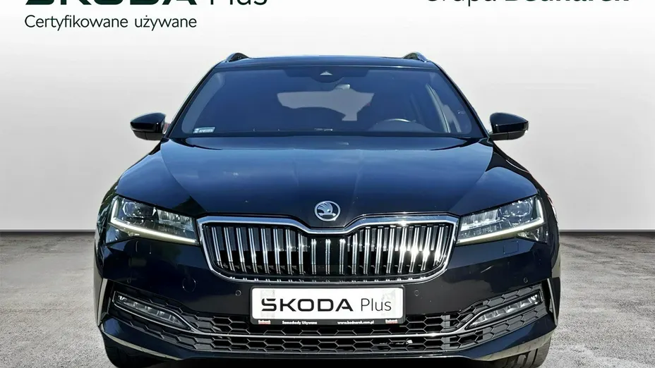 SKODA Superb -