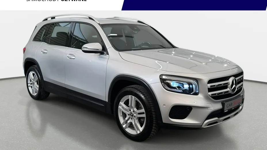 MERCEDES-BENZ GLB -