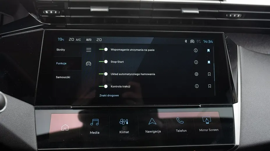 PEUGEOT 308 -