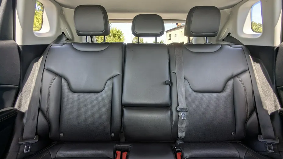 JEEP Compass -