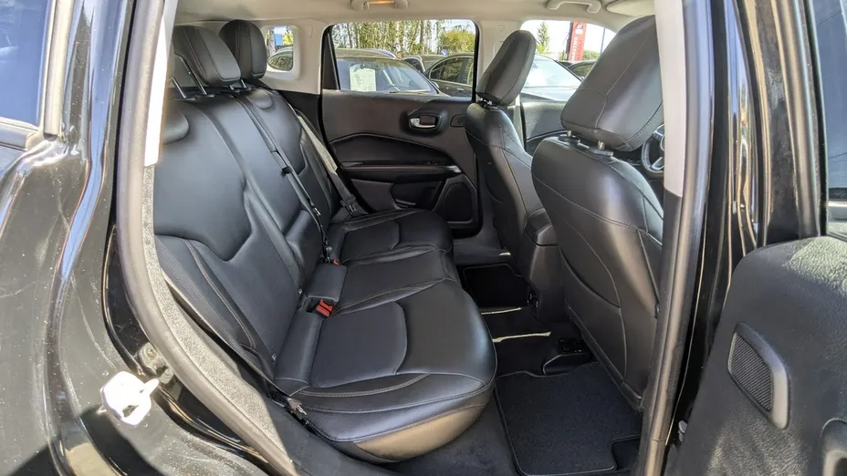 JEEP Compass -