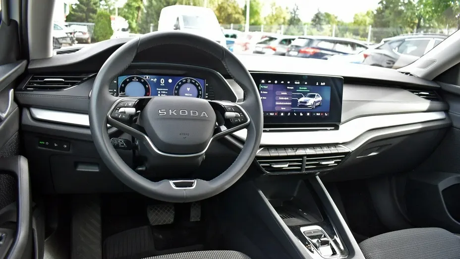 SKODA Octavia -