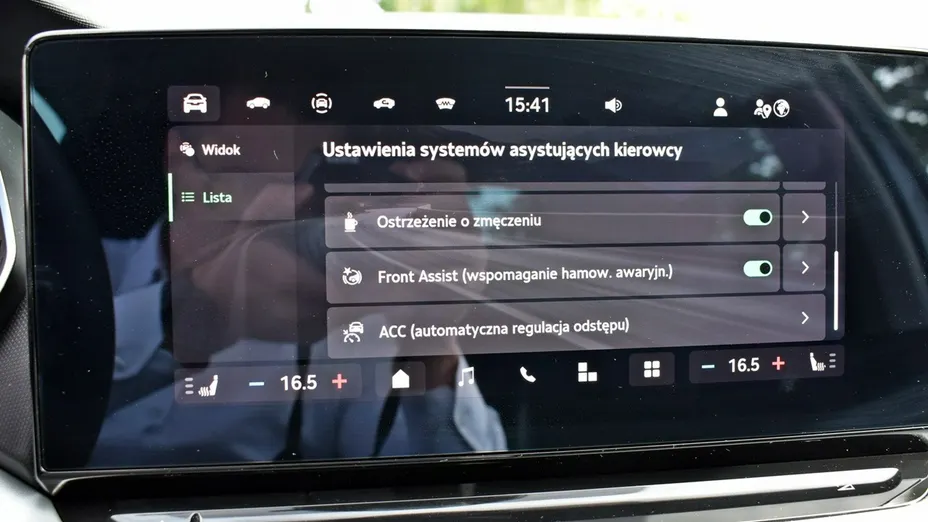 SKODA Octavia -