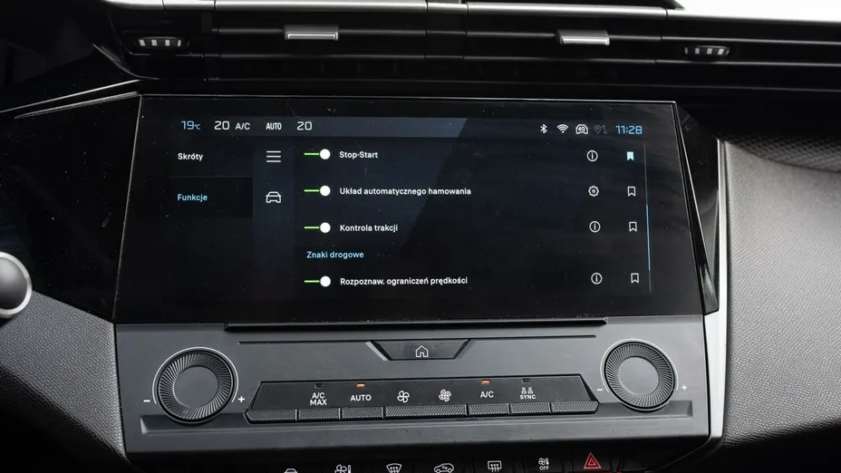 PEUGEOT 308 -