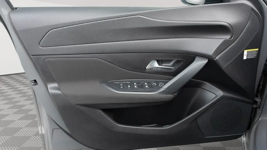 PEUGEOT 308 -
